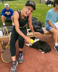 23 marca 1985) to amerykańska zawodowa tenisistka. Bethanie Mattek Sands Facebook