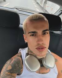 Em trânsito as vezes a gente tira umas selfie! 🥵☀️