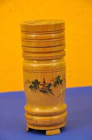 These traditional chinese tea caddies come in three different sizes and are perfect for storing your favourite loose teas inside. China Souvenir Bamboo Tea Caddy Painted At Antique Shop Kusera