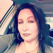 Natural Brilliance Melissa McLeod Monat Market Partner