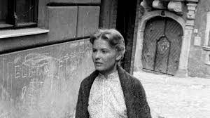 A pál utcai fiúk újra a grundra mennek! Nezze Meg Torocsik Mari Harom Felejthetetlen Alakitasat Fidelio Hu