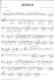 Ich war dort als junge daheim im herzen bin ich kind geblieben ich schliess die augen und bin zuhause ich spür den nach gefahr mein zuhause, das liegt heut unerreichbar weit denn man hat über nacht eine grenze. Wolfgang Petry Alles Music Station