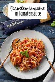 Linguine In Fruchtig Scharfer Tomatensauce Mit Garnelen Rezept Rezept Garnelen Rezepte Mit Garnelen Tomatensauce