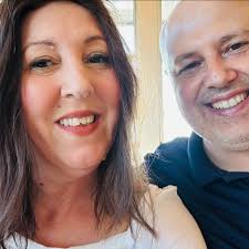 Pistachio Puppy Chow 🍴 **Ingredients:**