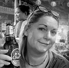 Fordomme, der er gjort til skamme, fællesskab og højt til loftet. Det er  nogle af de erfaringer 29-årige Liva Bro allerede har gjort sig. Hun skal  være ny forpagter af Restaurant Edderfuglen