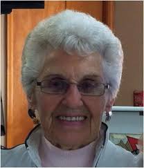 Lorraine Constantine's Instagram, Twitter & Facebook