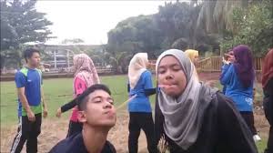 Ikat belon di kaki 1. Hari Keluarga Gps Upm 2015 Sukaneka Acara Ketiga Youtube