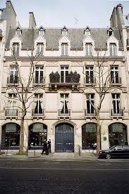 Quintessential Maison De Ville Paris Travel Paris France Travel