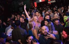 The Russian Lady Hartford Who S Ready To Party With Dj Skillz Dj Nicky D Tonight Facebook
