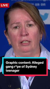 Dutton's Sydney Fundraiser Amid Cyclone Alfred Threat