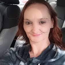 Jennifer Rishel's Instagram, Twitter & Facebook