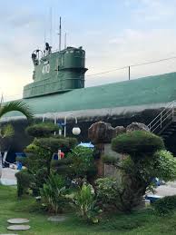 Kepala dinas penerangan tni al julius widjojono menyebut kapal selam kri nanggala tersebut hilang kontak pada rabu (21/4) pagi tadi. My Purple World Ww Monumen Kapal Selam Surabaya Indonesia