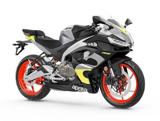 Aprilia RS 457 - Aprilia RS 457 vs. Tuono 457