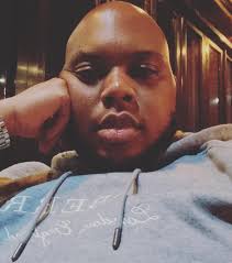 Megan Mullally is a singing legend, honey. 🎶