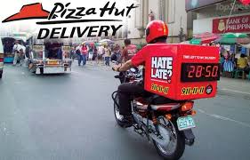 Pizza Hut Delivery Lansează Un Program De Francizare Money Buzz Pizza Hut Entrega De Comida Marketing De Guerrilla