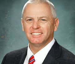 Who will represent state Senate 32nd District?