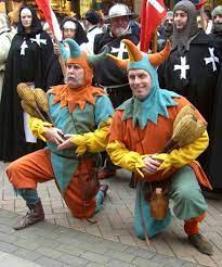 Jesters On A Parade Medieval Jester Jester Costume Robin Hood Costume