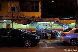 He told me to wait for him in nuffnang's office. Ngau Kee Beef Noodles Tengkat Tong Shin Kl I Come I See I Hunt And I Chiak