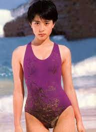 画像大量 昔のアイドルの水着姿ってなんであんなにエロかったんだろ ビキニ写真 深津絵里 芸能人 水着