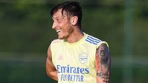 Hot promotions in fenerbahce shirt on aliexpress: Mesut Ozil Fenerbahce Of Turkey S Biggest Club Somag News