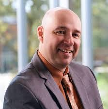 Adriana Kubik's Instagram, Twitter & Facebook