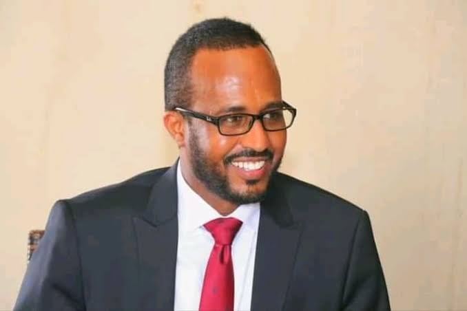 Wasiir Jamaal oo soo galay Garowe, kadib markii laga reebay ilaalo uu watay – Puntland Post