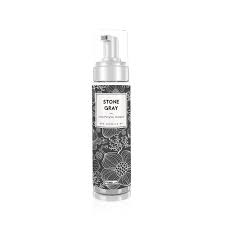 No more choosing shampoos because the packaging looks nice, the key to getting a head of luscious locks means investing in hair care products that are effective for your hair type. Piubella Stone Gray Schiefergrau Shampoo 200 Ml Vegan Piubella