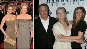 The couple has four children henry w. Meryl Streep Close Knit Family Husband Son 3 Daughters Bhw