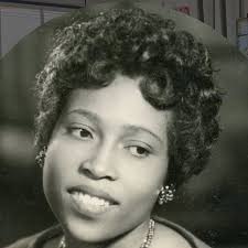 NMSU professor directs star-studded Christmas film, seeks local extras