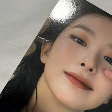 Red Velvet La Rouge Ticket Holder