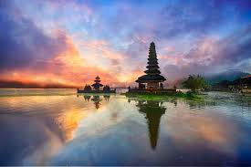 Hasil gambar untuk BRATAN TEMPLE