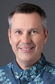 UH Foundation Board of Trustees adds five new members, welcomes Wacker back  as chair