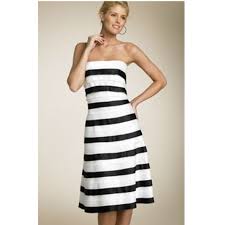 Bcbg Striped Dress Black And White Contrast Pleated Dress By Bcbgmaxazria Has A Bit Of A Stretch White Satin Dress Knee Length Cocktail Dress Strapless Dress