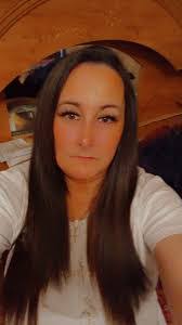 Sherry Wicker's Instagram, Twitter & Facebook