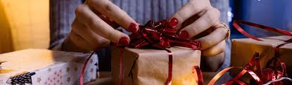 It's a creative place with a mission to inspire giving and beautiful living with our handmade candles, whimsy greeting cards, home decor, books and so much more. Best Online Gift Stores Unique Gifts Puchoji