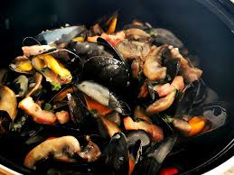 Moules A La Forestiere Au Thermomix Recette Recette Moules Plat Principal Thermomix