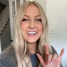 Laura Eldredge (@laurakeldredge) • Instagram photos and videos