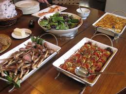 From a sauce bar to sushi, these are the craftiest food stations we've ever seen. Buffet Style Dinner Party Latest Buffet Ideas