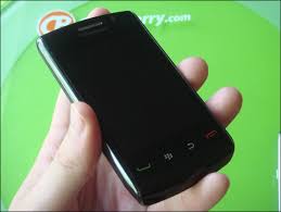 Desbloquear un blackberry storm 2 usando un código de desbloqueo es muy simple, además de ser una forma segura y invisible de quitar un simlock de tu . Blackberry Storm 2 Possible Release Dates For Vodafone Uk And Verizon Crackberry