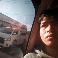 kuya muf kuya muf, baket ka po nasa likod lang? hahahaaha. KaMuffers #13  habang nasa iskool kami Ingat kayo lagi sa rides 😘