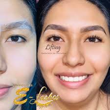 Extensiones De Pestañas...