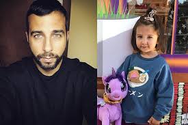 Много снимался в кино, вел развлекательные . Ivan Urgant Vpervye Pokazal Mladshuyu Doch Valeriyu