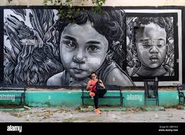 Spanish street mural hi-res stock photography and images