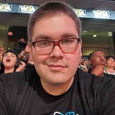 Shane Vernon's Instagram, Twitter & Facebook