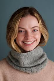 Near + Dear Cowl: Free Cowl Knitting Pattern