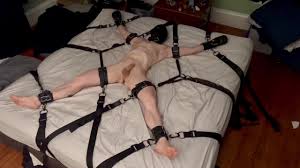 Bondage: spider web - ThisVid.com