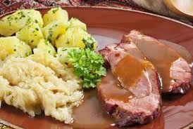 Kassler Im Schnellkochtopf Kassler Zart Und Saftig Mit Defitger Dunkler Sosse Kassler Rezept Rezepte Rezepte Kochen