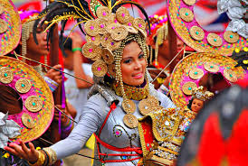 Here's a simple sinulog 2019 guide with events schedule, route maps, and tips from a local. 2011 Sinulog Festival Cebu Nomadic Experiences