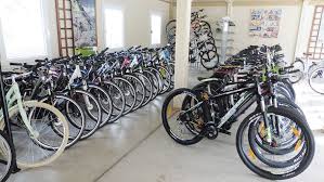 In den bike world filialen können sie zusammen mit unseren. Velo Merida E Bikes Mountainbike Tour De Suisse Raleigh Kalkhof Wheeler Ulrich Trosch Vespa Vertretung Piaggio Center 4912 Aarwangen
