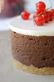 Les Petits Plats De Trinidad Bavarois Chocolat Miroir Coco Sur Croustillant Coco Et Citron Vert Bavarois Chocolat Chocolat Recette Chocolat
